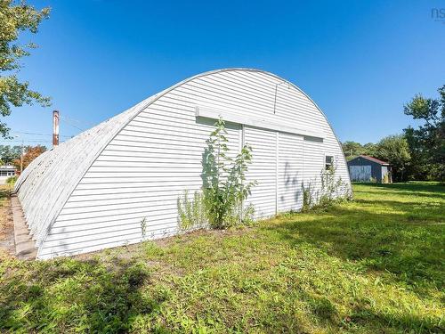 11 Middle Road, Lawrencetown, NS 