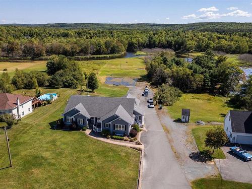 111 Highway 2, Enfield, NS 