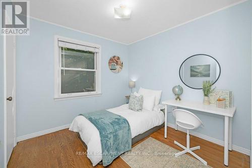 1041 Shepherds Drive, Burlington (Lasalle), ON - Indoor Photo Showing Bedroom