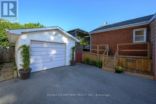 1041 Shepherds Drive, Burlington, ON - Outdoor With Exterior