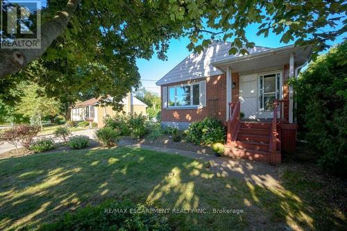 1041 Shepherds Drive, Burlington, ON - Outdoor