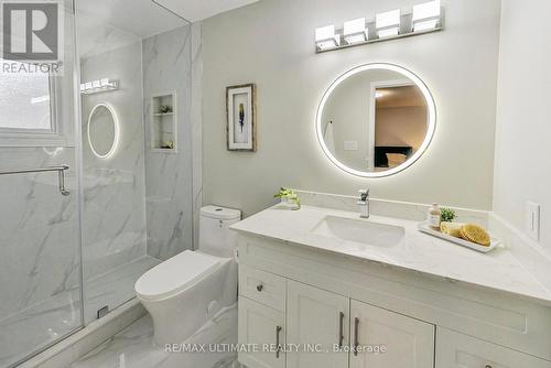 8 Markburn Court, Toronto (Eringate-Centennial-West Deane), ON - Indoor Photo Showing Bathroom