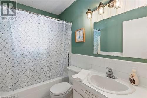 Four piece bathroom - 7 Jay Street, Saugeen Shores, ON - Indoor Photo Showing Bathroom