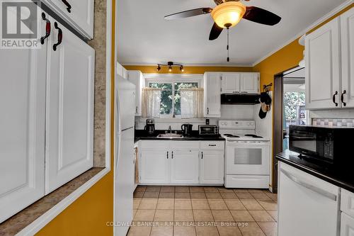 856 Florell Drive, Oshawa (Donevan), ON - Indoor Photo Showing Kitchen