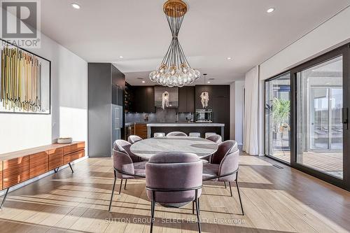 105 Edgewater Boulevard, Middlesex Centre (Kilworth), ON - Indoor Photo Showing Dining Room