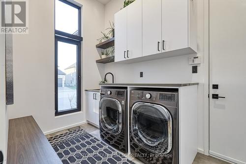 105 Edgewater Boulevard, Middlesex Centre (Kilworth), ON - Indoor Photo Showing Laundry Room