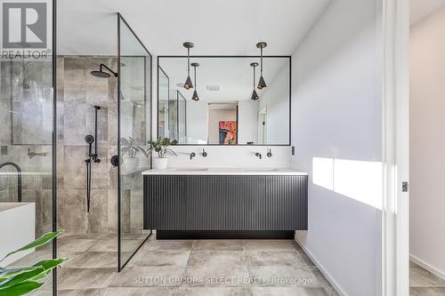 105 Edgewater Boulevard, Middlesex Centre (Kilworth), ON - Indoor Photo Showing Bathroom