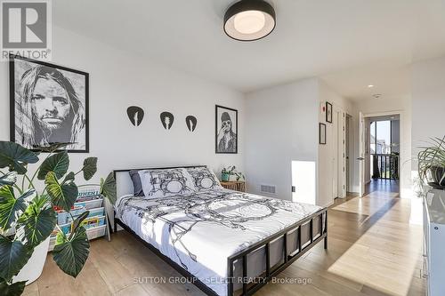 105 Edgewater Boulevard, Middlesex Centre (Kilworth), ON - Indoor Photo Showing Bedroom