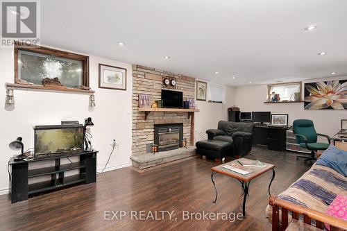 48855 John Wise Line, Aylmer (Ay), ON - Indoor Photo Showing Living Room With Fireplace