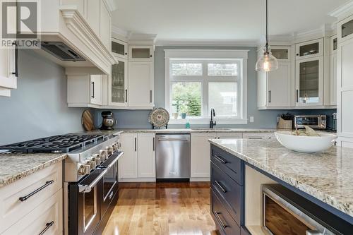 5 Honeysuckle Hill, St Phillips, NL - Indoor Photo Showing Kitchen With Upgraded Kitchen