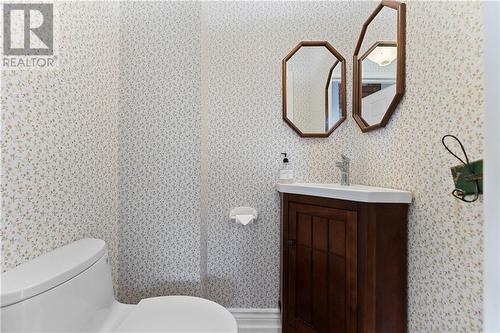 105 Halliday Creek Road, Burnstown, ON - Indoor Photo Showing Bathroom