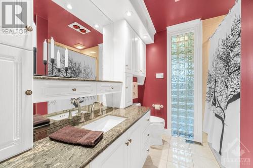 5668 Eloise Crescent, Ottawa, ON - Indoor Photo Showing Bathroom