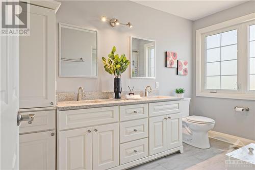 Large 11'1" x 9'6" second floor main bath with high quality finishes - 10 Riverbrook Road, Ottawa, ON - Indoor Photo Showing Bathroom