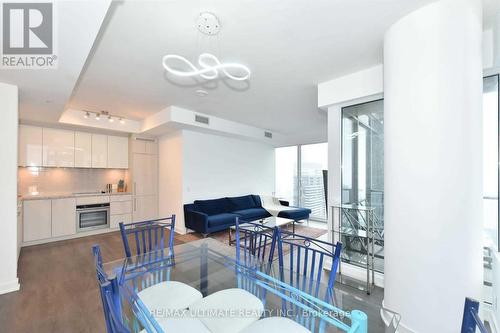 5202 - 125 Blue Jays Way, Toronto (Waterfront Communities), ON - Indoor