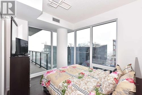 5202 - 125 Blue Jays Way, Toronto (Waterfront Communities), ON - Indoor Photo Showing Bedroom