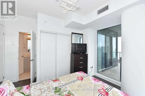 5202 - 125 Blue Jays Way, Toronto (Waterfront Communities), ON - Indoor Photo Showing Bedroom