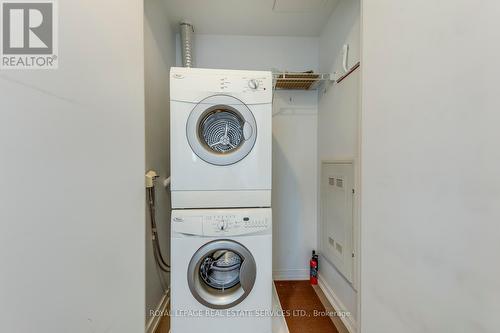 2309 - 101 Peter Street, Toronto (Waterfront Communities), ON - Indoor Photo Showing Laundry Room