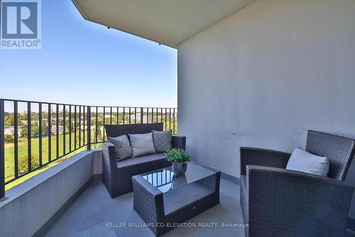 1219 - 1333 Bloor Street, Mississauga (Applewood), ON - Outdoor With Balcony With Exterior