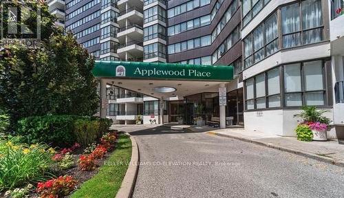 1219 - 1333 Bloor Street, Mississauga, ON - Outdoor