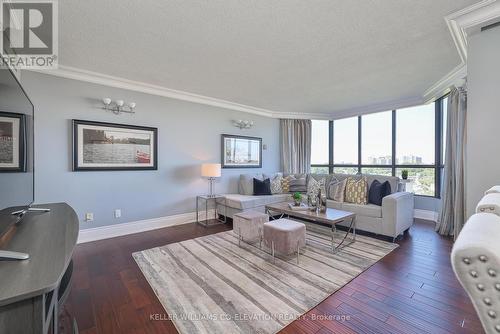 1219 - 1333 Bloor Street, Mississauga, ON - Indoor Photo Showing Living Room