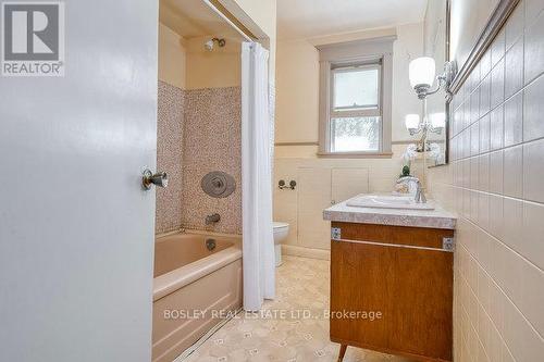 135 Church Street, Toronto (Weston), ON - Indoor Photo Showing Bathroom