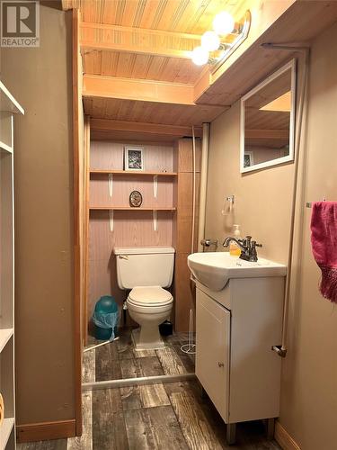 42 Confederation Street, Fortune, NL - Indoor Photo Showing Bathroom