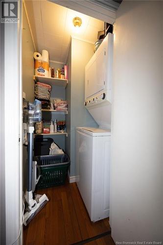 725 Hanwell Road, Fredericton, NB - Indoor Photo Showing Laundry Room