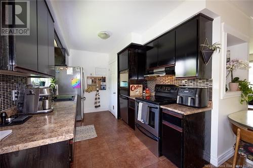 725 Hanwell Road, Fredericton, NB - Indoor Photo Showing Kitchen