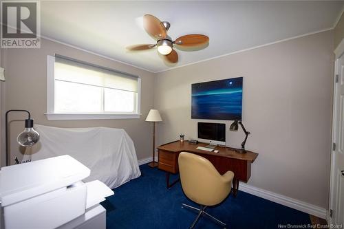 725 Hanwell Road, Fredericton, NB - Indoor Photo Showing Bedroom