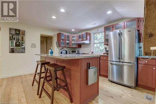 220 Belcher Lane, Southampton, ON - Indoor Photo Showing Kitchen