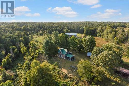 105 Halliday Creek Road, Burnstown, ON 