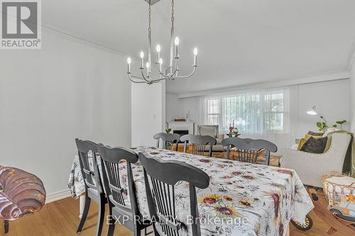 11 Richmond Street W, New Tecumseth, ON - Indoor Photo Showing Dining Room