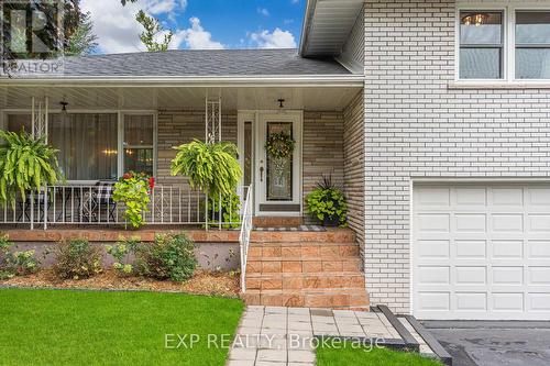 11 Richmond Street W, New Tecumseth, ON - Outdoor With Deck Patio Veranda With Exterior