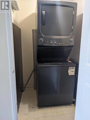 1308 - 2177 Burnhamthorpe Rd W Road, Mississauga (Erin Mills), ON - Indoor Photo Showing Laundry Room