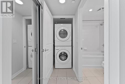 803 - 205 Sherway Gardens Road, Toronto (Islington-City Centre West), ON - Indoor Photo Showing Laundry Room