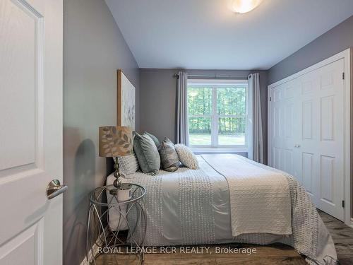 763 Edward St, Innisfil, ON - Indoor Photo Showing Bedroom