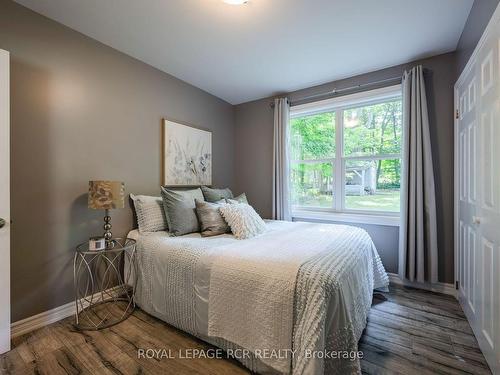 763 Edward St, Innisfil, ON - Indoor Photo Showing Bedroom