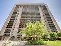 704-812 Burnhamthorpe Rd, Toronto, ON  - Outdoor 