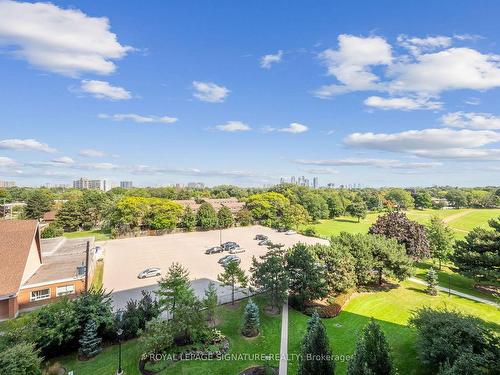 704-812 Burnhamthorpe Rd, Toronto, ON - Outdoor With View