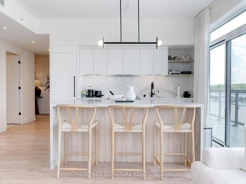 B630-1119 Cooke Blvd, Burlington, ON - Indoor Photo Showing Kitchen