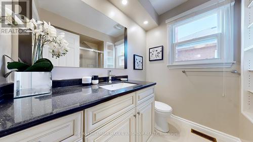 532 Village Parkway, Markham (Unionville), ON - Indoor Photo Showing Bathroom