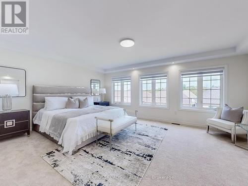 70 Kentledge Avenue, East Gwillimbury (Holland Landing), ON - Indoor Photo Showing Bedroom