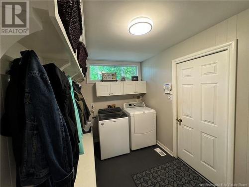 2773 Rothesay Road, Rothesay, NB - Indoor Photo Showing Laundry Room