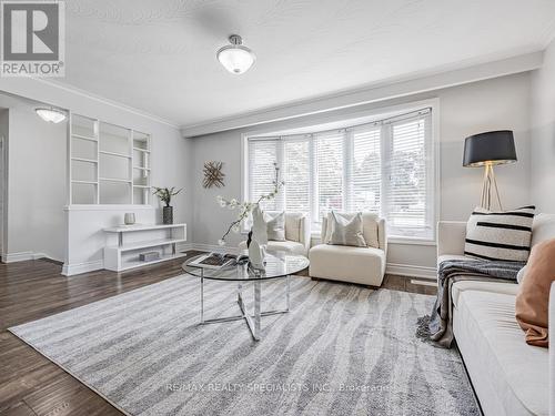 24 Parkway Avenue, Brampton, ON - Indoor Photo Showing Living Room