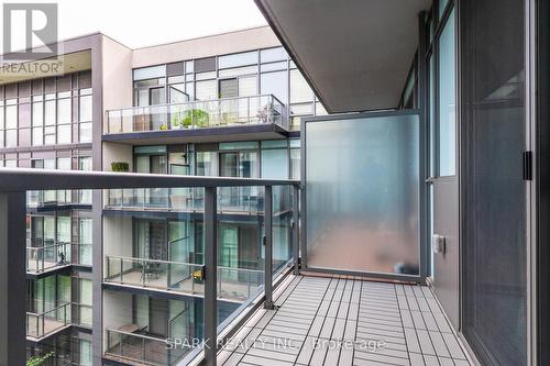 1018 - 15 James Finlay Way, Toronto (Downsview-Roding-Cfb), ON - Outdoor With Balcony With Exterior