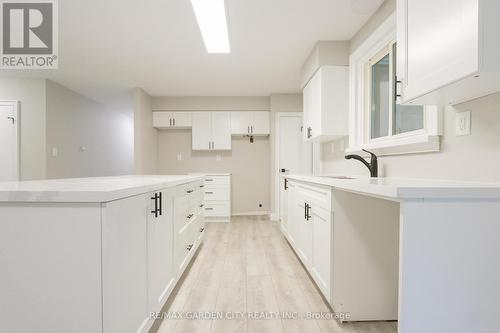 24 Parkside Avenue, South Bruce Peninsula, ON - Indoor Photo Showing Kitchen