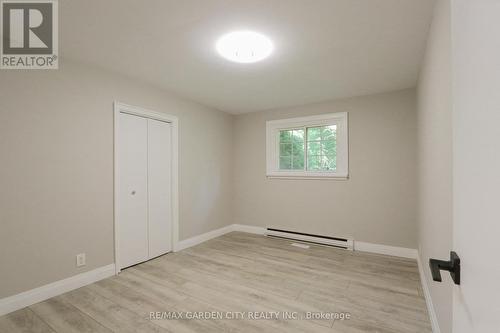 24 Parkside Avenue, South Bruce Peninsula, ON - Indoor Photo Showing Other Room