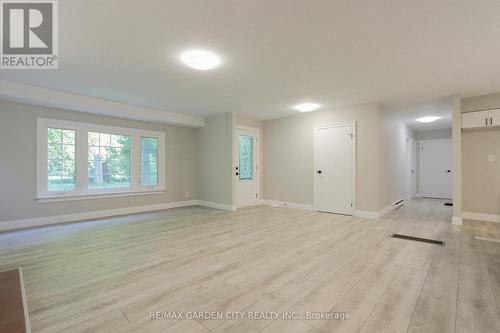 24 Parkside Avenue, South Bruce Peninsula, ON - Indoor Photo Showing Other Room