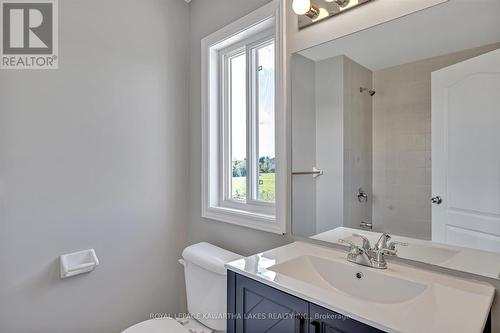 55 Truax Street, Kawartha Lakes (Lindsay), ON - Indoor Photo Showing Bathroom