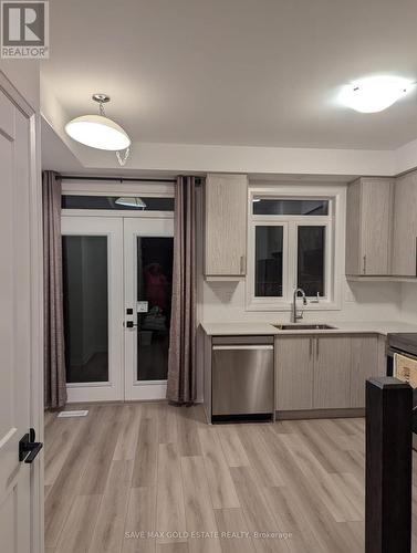 11 - 55 Tom Brown Drive, Brant, ON - Indoor Photo Showing Kitchen